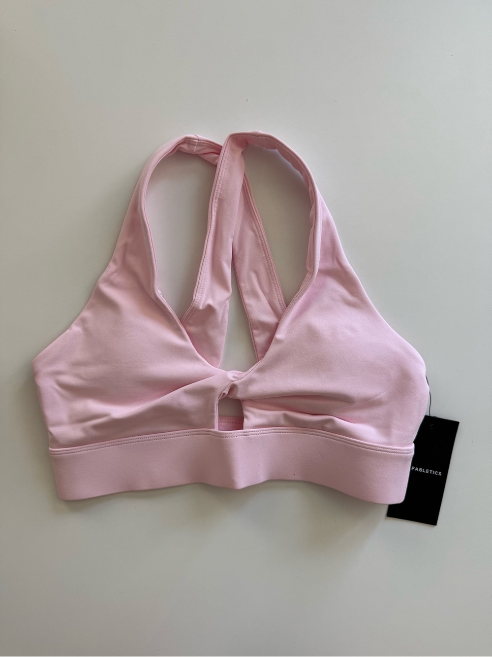 Fabletics Oasis Twist Medium Impact Sports Bra - Picture 3 of 6